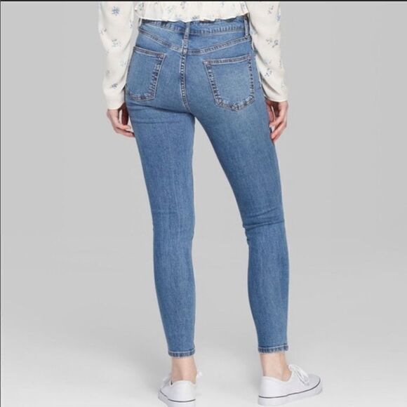 2/$30 WILD FABLE High Rise Skinny Distressed Jeans - Picture 3 of 8